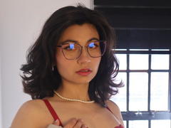 CeleneLeon - female with black hair webcam at LiveJasmin