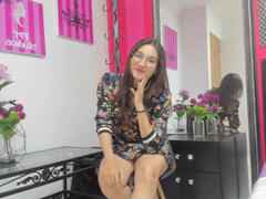 Selene_Roussel - female with brown hair and  small tits webcam at ImLive