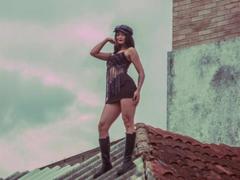 Seleneele - female webcam at xLoveCam