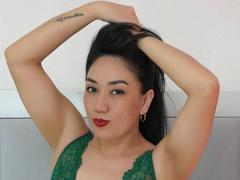 SelinDongel - female with black hair and  big tits webcam at xLoveCam