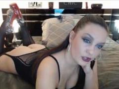 SelinaKyle - female with brown hair webcam at xLoveCam