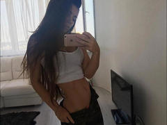 SensualMary-hot - female with black hair webcam at xLoveCam