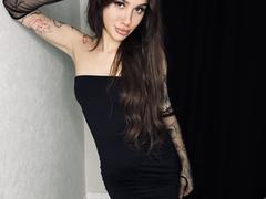 SensualMila - female with brown hair and  small tits webcam at xLoveCam