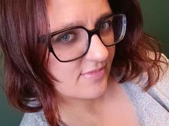 SensualParis - female with brown hair and  big tits webcam at xLoveCam