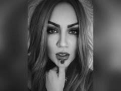 SerafimaArt - blond female with  small tits webcam at xLoveCam