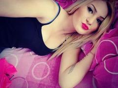 SerenaSin - blond female webcam at ImLive