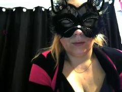 Sexecristal - female with brown hair and  big tits webcam at xLoveCam