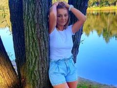 SexiSeal - blond female with  small tits webcam at xLoveCam