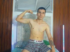 SexyCaicer - male webcam at xLoveCam