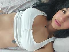 SexyCandyBabe69 - female webcam at xLoveCam