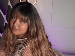 SexyChubbyHot - female with brown hair and  big tits webcam at xLoveCam