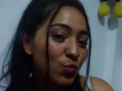 SexyHally - female webcam at xLoveCam