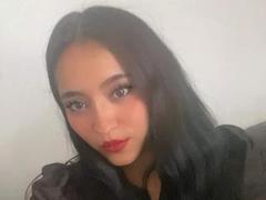 SexyHally - female webcam at xLoveCam