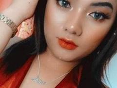 SexyHotBritney - shemale with black hair webcam at xLoveCam