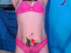 SexyHotLatinexx - female with black hair webcam at xLoveCam