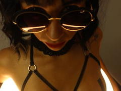 SexyKonnyX - female with black hair webcam at xLoveCam