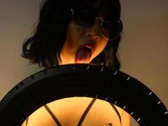 SexyKonnyX - female with black hair webcam at xLoveCam