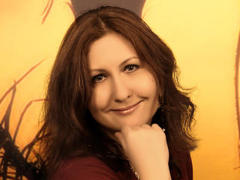 hornyteresa - female with red hair webcam at LiveJasmin