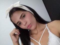 SexyStaar - female webcam at xLoveCam