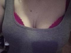 Sexybienchen93-hot - female with brown hair webcam at xLoveCam