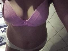 Sexybienchen93-hot - female with brown hair webcam at xLoveCam