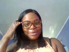 SexyySher - female webcam at xLoveCam