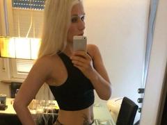 sexicandy-hot - blond female webcam at xLoveCam