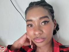 SweetEbonyLover - female with brown hair webcam at xLoveCam