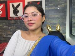 ShailaYojana - female with black hair webcam at xLoveCam