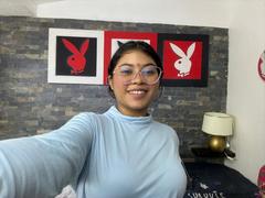 ShailaYojana - female with black hair webcam at xLoveCam