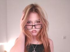 CristinWan - female with brown hair webcam at LiveJasmin