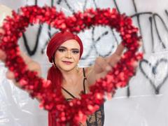 ShainaMonroe - shemale webcam at xLoveCam