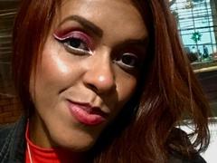 ShamanthaFire - female with brown hair webcam at xLoveCam