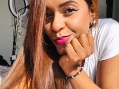 ShamanthaFire - female with brown hair webcam at xLoveCam