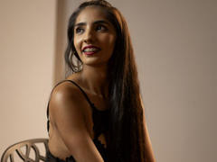 ShanelleCullen - female with black hair webcam at xLoveCam