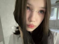 ShaniquaFairleigh - female with black hair webcam at xLoveCam