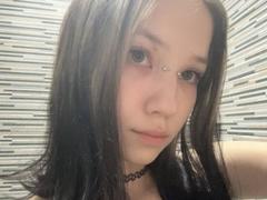 ShaniquaFairleigh - female with black hair webcam at xLoveCam