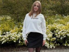 ShannanVasmadjides - blond female webcam at xLoveCam