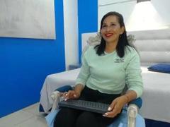 ShanonMature from xLoveCam