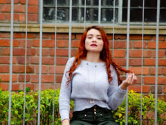 ShantallHollin830 - female with red hair and  big tits webcam at ImLive