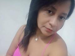 ShareLonnie - female with brown hair webcam at xLoveCam