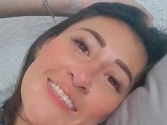 SharissWillian - female with black hair webcam at xLoveCam
