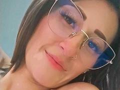 SharissWillian - female with black hair webcam at xLoveCam