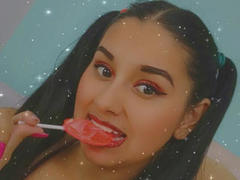 SharolXD - female with black hair webcam at xLoveCam