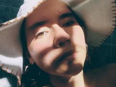 Sharonnyx - female with brown hair and  small tits webcam at xLoveCam