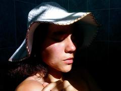 Sharonnyx - female with brown hair and  small tits webcam at xLoveCam