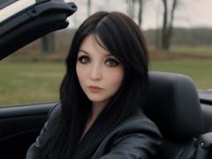 ShayDivyne - female with brown hair and  big tits webcam at xLoveCam