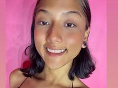 SheaCumDumpster from xLoveCam