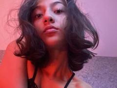 SheaCumDumpster - female with black hair webcam at xLoveCam