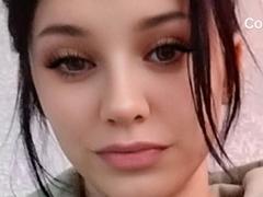 ShellyLili - blond female with  small tits webcam at xLoveCam